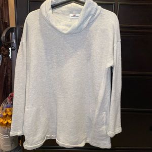 Vineyard Vines pullover